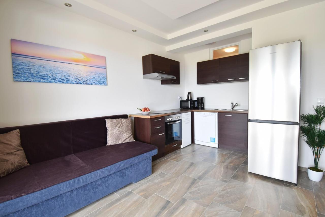 Apartmani Solis Vir Exterior photo